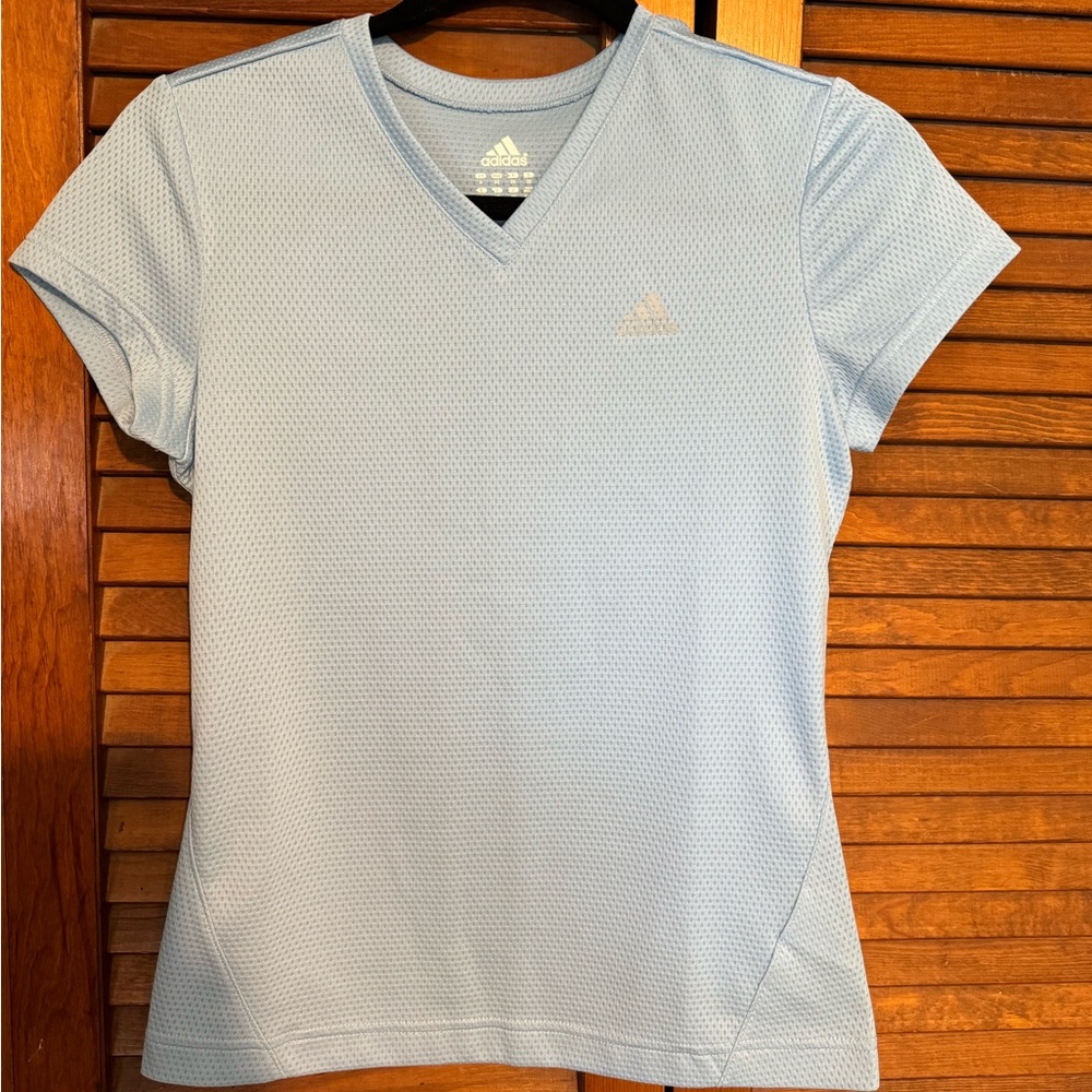 Adidas tshirt